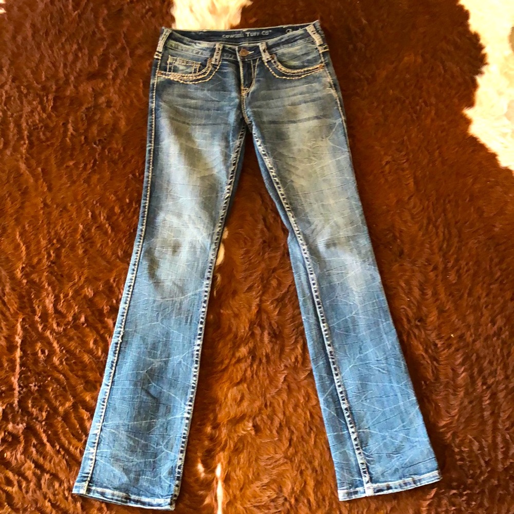 Cowgirl tough timeless jeans 28 x 37!!!